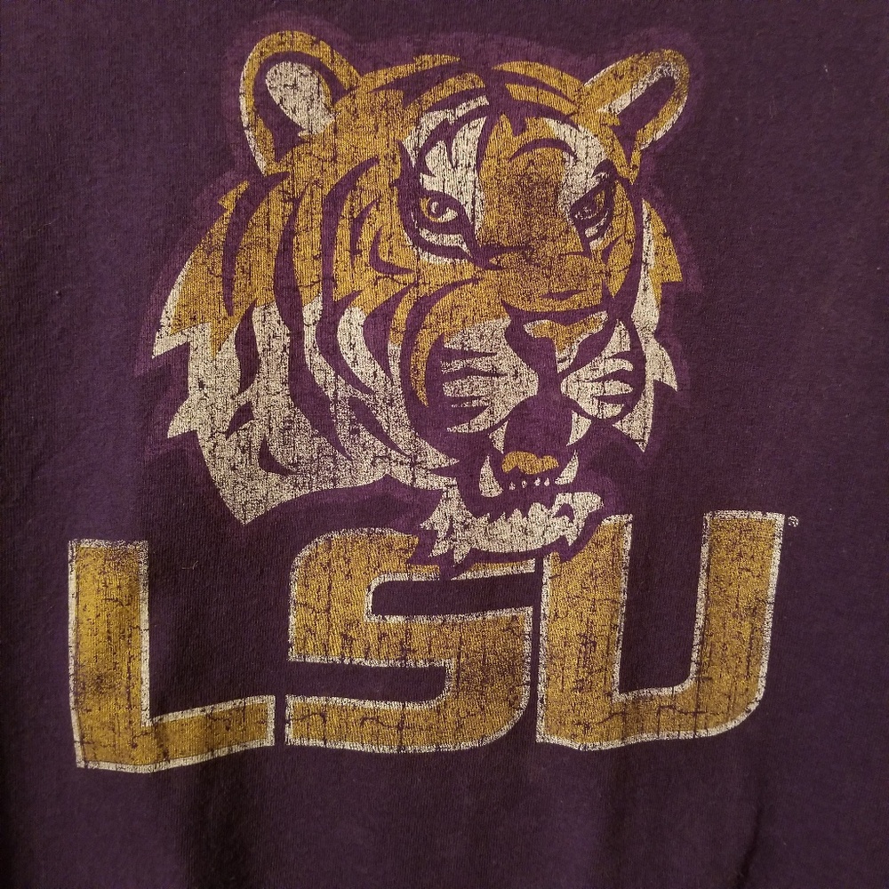 Champion LSU distressed T size small - Picture 1 of 5